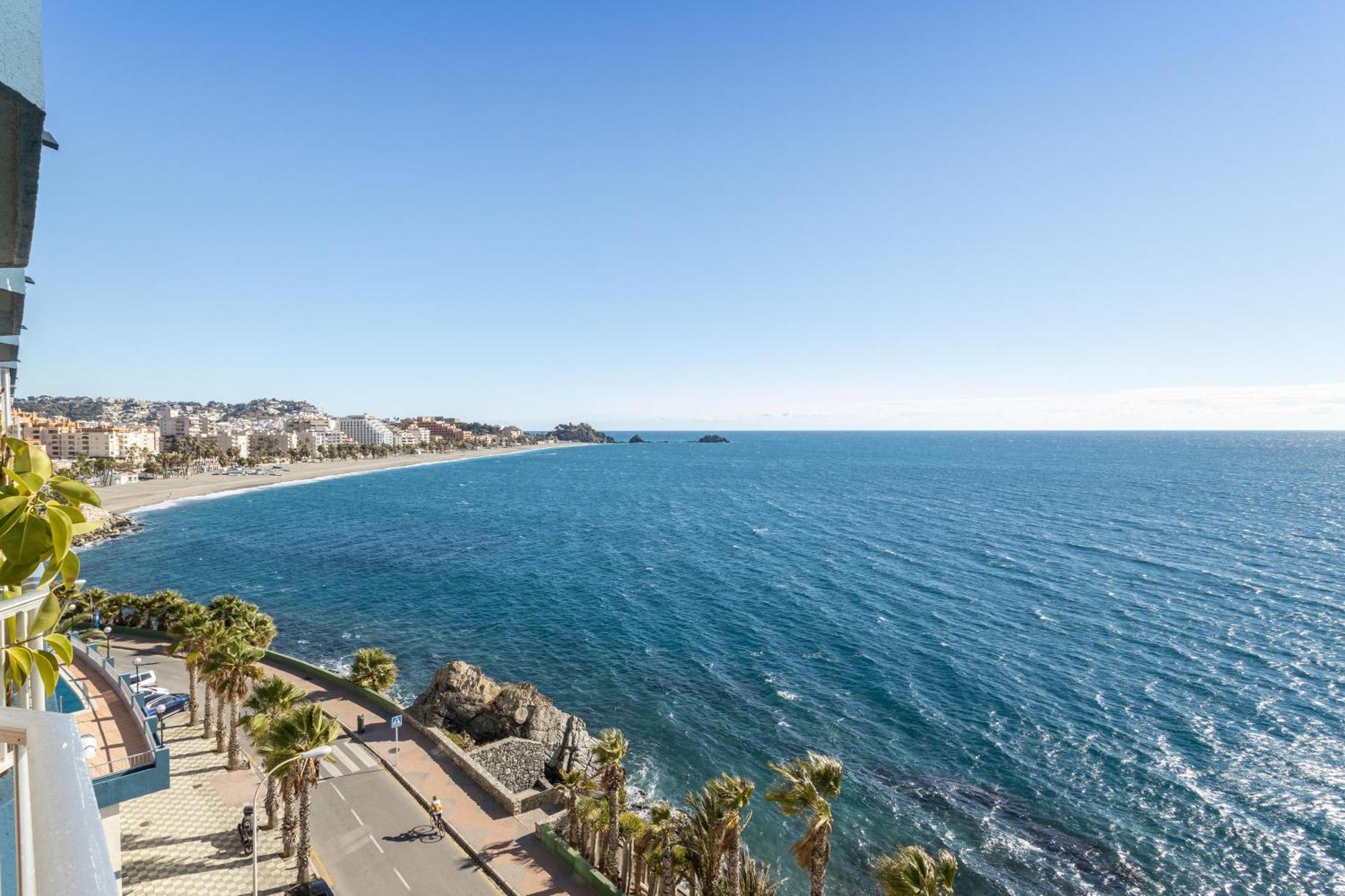 Apartment With Sea View 阿尔姆尼卡 外观 照片